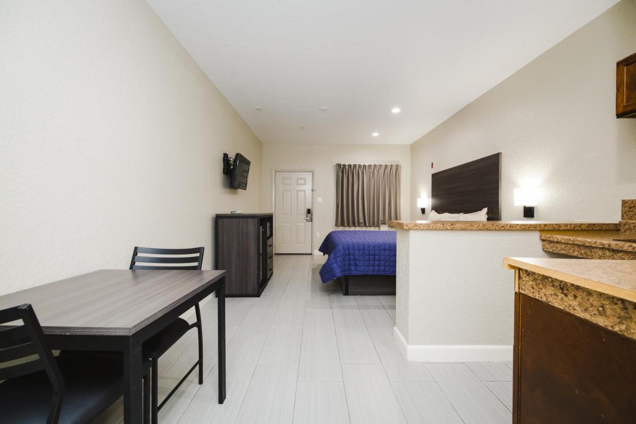 Winchester And Humble/iah/north Houston Motel Humble